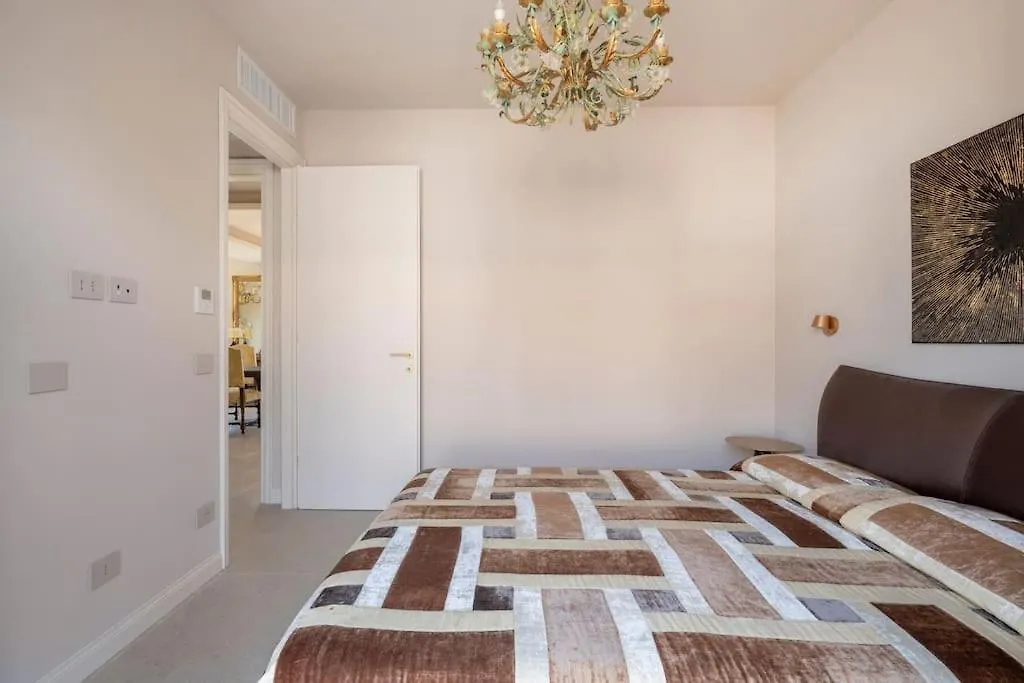 סירקוזה 5E Villa Charme-Sea And Ortigia View-Whirlpool Roof Terrace 0*,
